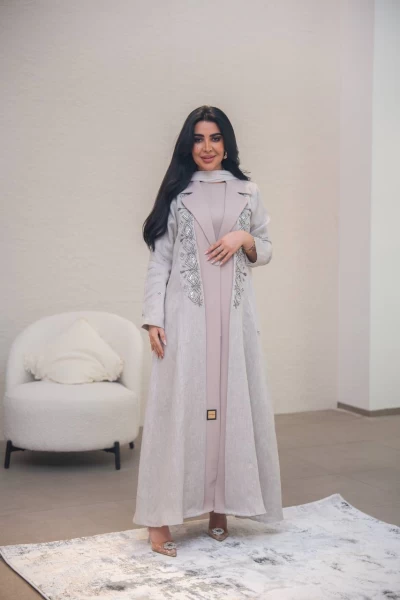 عباية بليزر بخام لينن مع كريب باللون البيج مع شك يدوي C:IB321